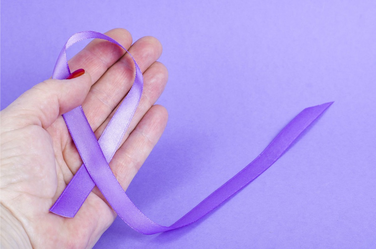 Fevereiro roxo: Mês da Conscientização do Lúpus, Fibromialgia e Alzheimer